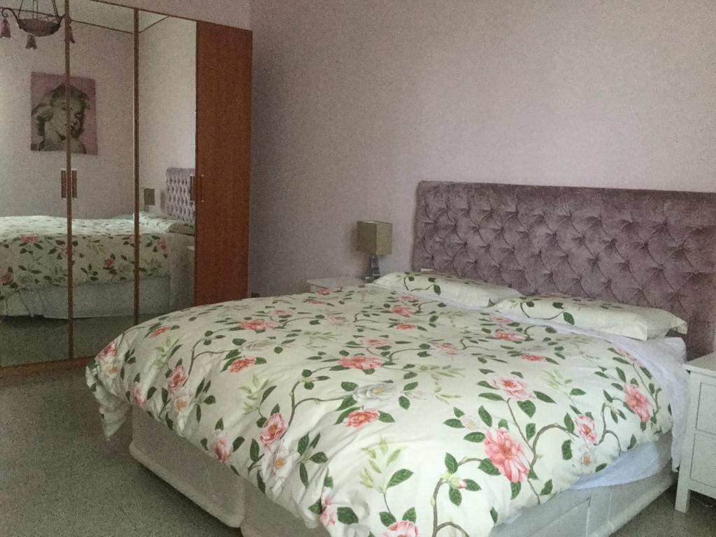 Apartamento La Loggia Bríndisi Exterior foto